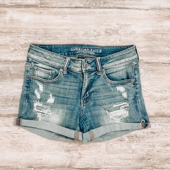 American Eagle Outfitters Pants - AEO Super Super Stretch Midi Shorts